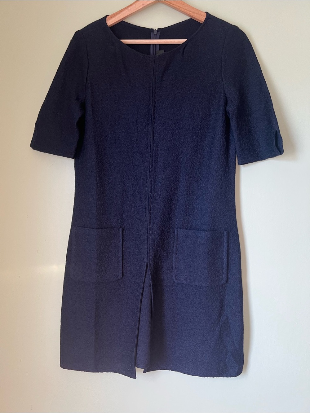 St. John short-sleeve bouclé knit shift dress in navy blue